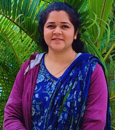 शिक्षिका